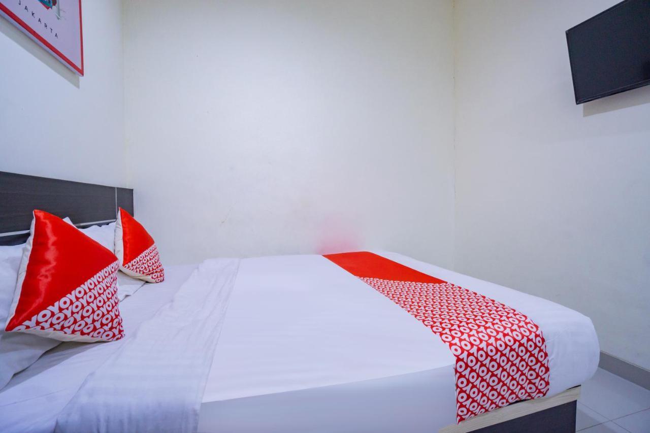 Hotel Oyo 2357 Syariah Grand Raudhah Yakarta Exterior foto