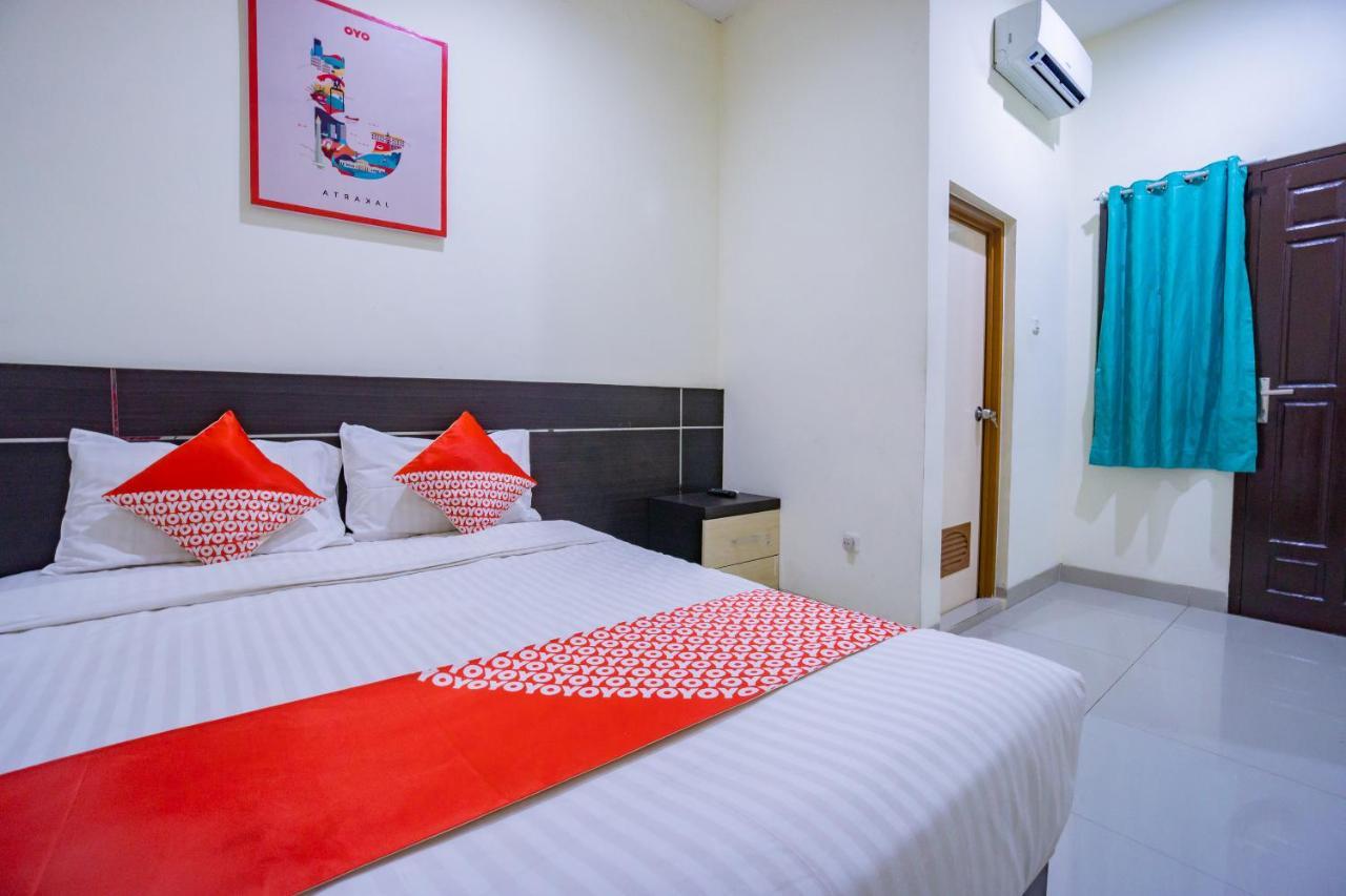 Hotel Oyo 2357 Syariah Grand Raudhah Yakarta Exterior foto