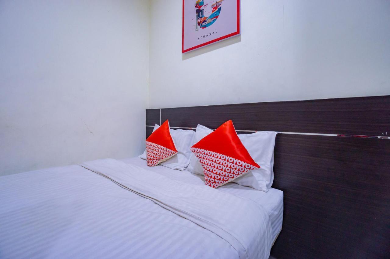 Hotel Oyo 2357 Syariah Grand Raudhah Yakarta Exterior foto