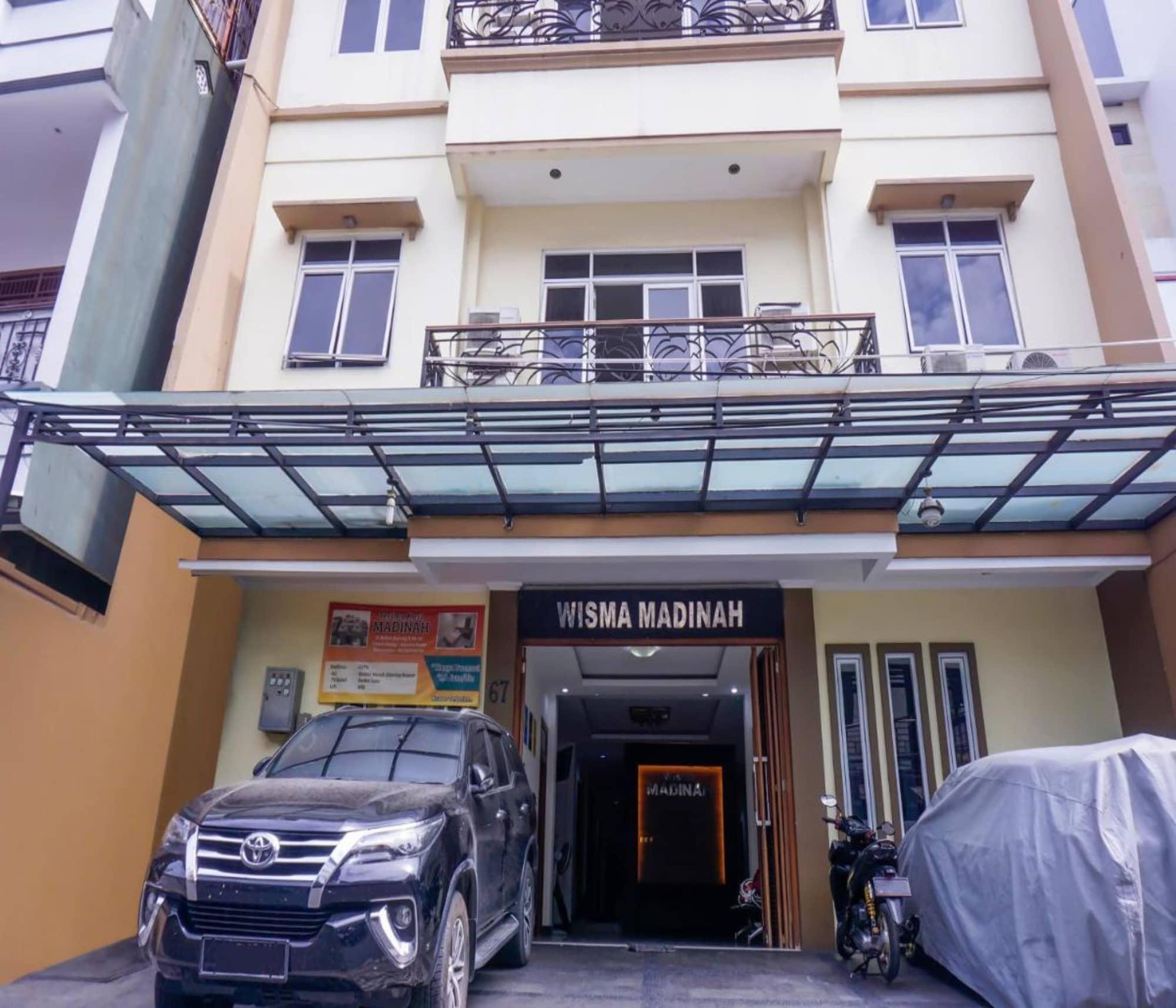 Hotel Oyo 2357 Syariah Grand Raudhah Yakarta Exterior foto