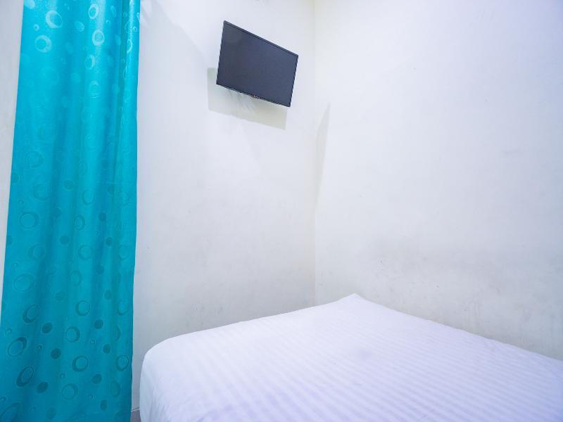 Hotel Oyo 2357 Syariah Grand Raudhah Yakarta Exterior foto