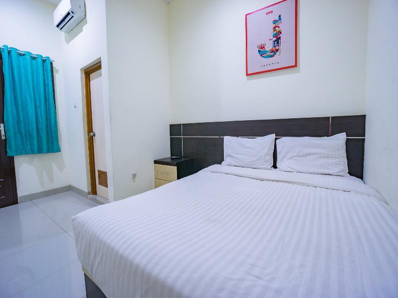 Hotel Oyo 2357 Syariah Grand Raudhah Yakarta Exterior foto