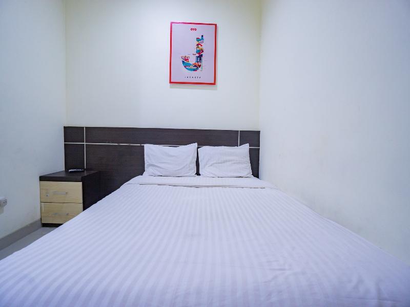 Hotel Oyo 2357 Syariah Grand Raudhah Yakarta Exterior foto